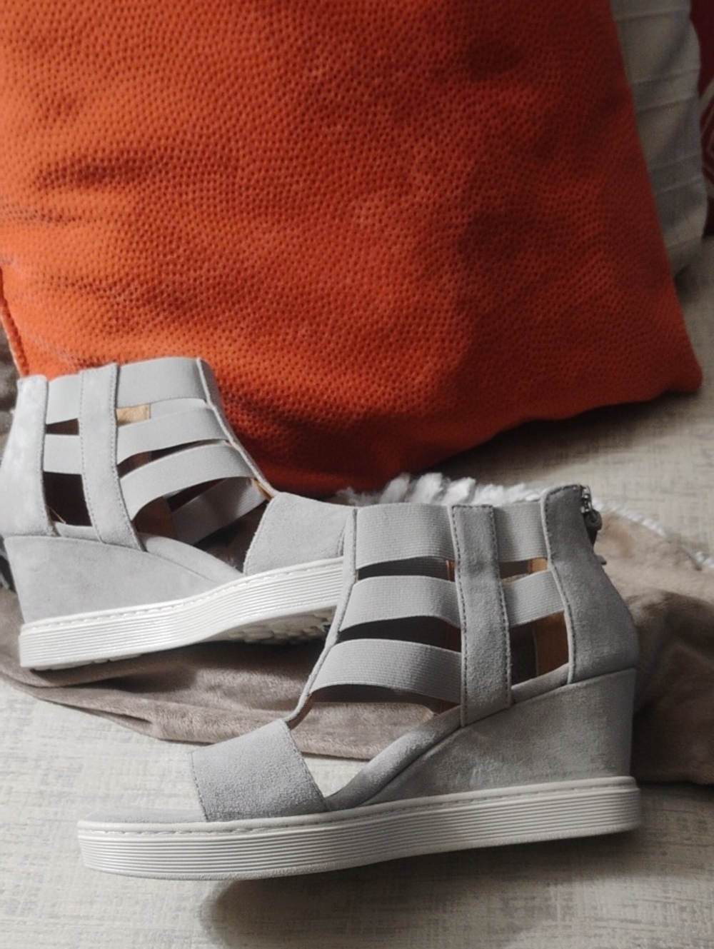 Sofft Sosie Grey Suede Platform Sandals